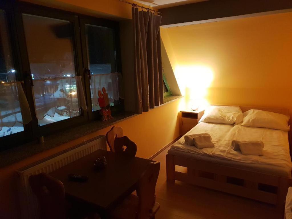 Apartamenty Pokoje Nowotarska 자코파네 외부 사진